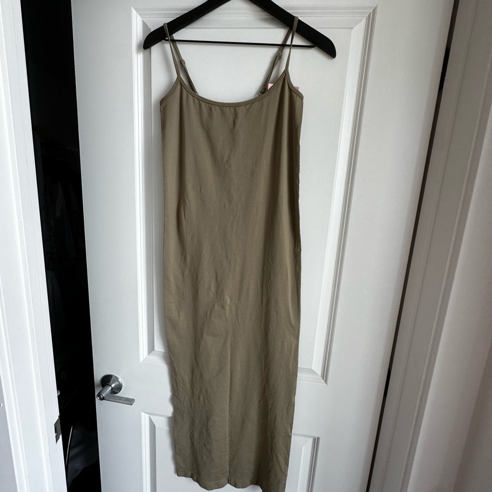 PrettyLittleThing Olive Maxi Dress